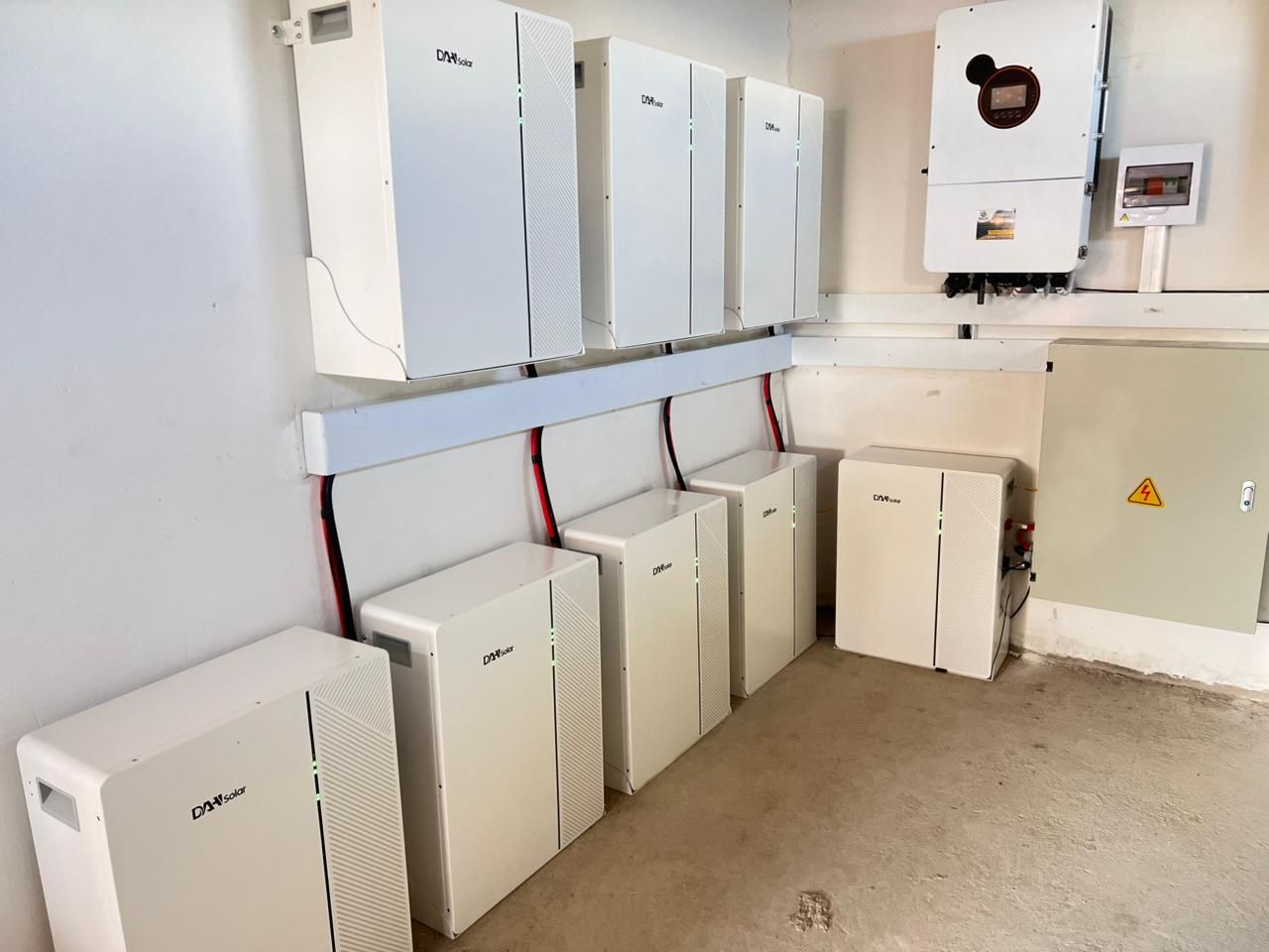 DAH Batteriespeicher | DHN-LVWES16-G1 | 16kWh | Low Voltage System | Skalierbar bis 256kWh